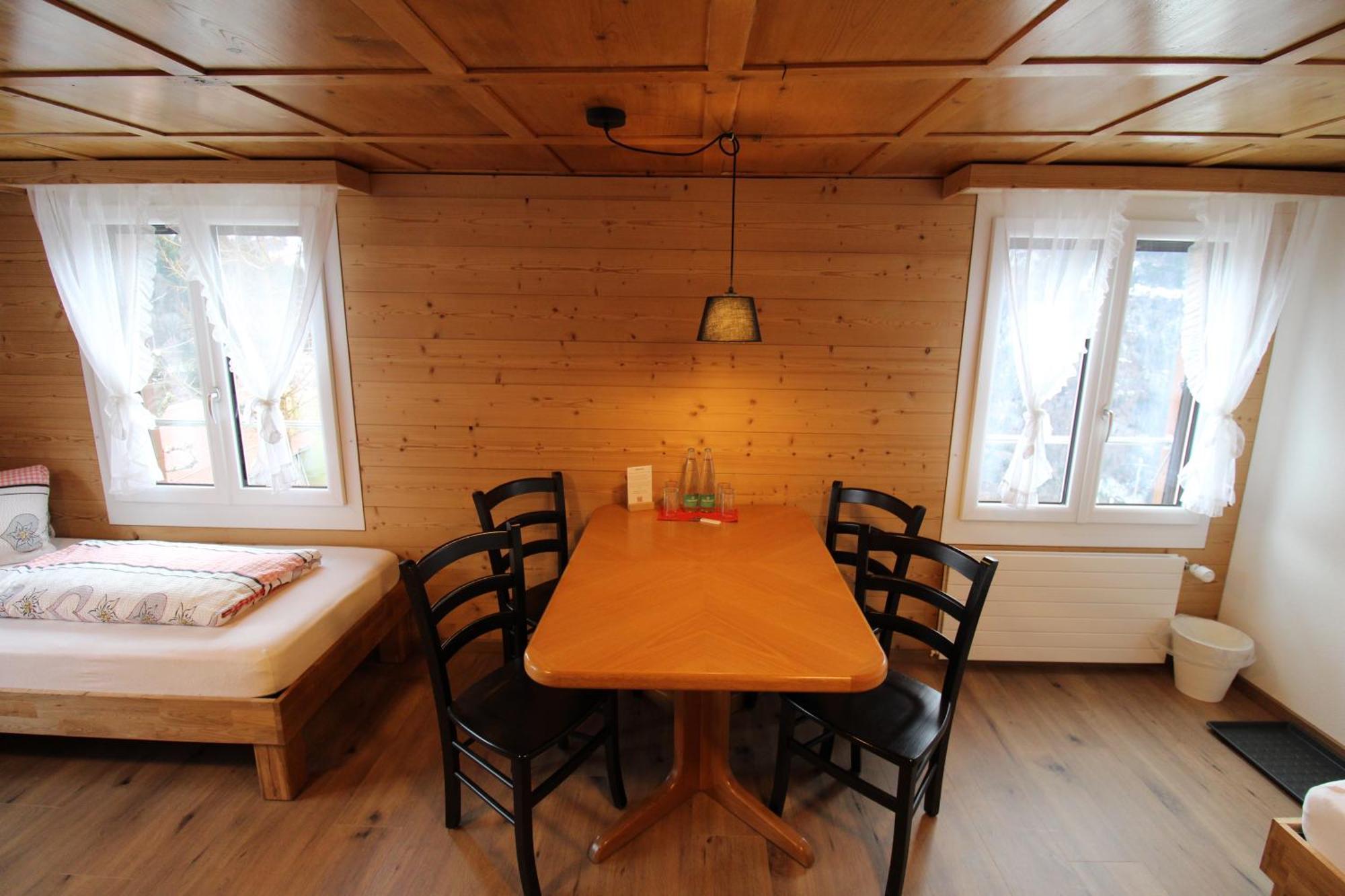 Gasthaus Schwand エンゲルベルク 部屋 写真